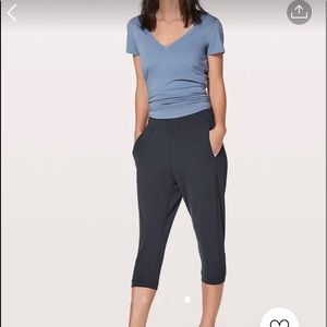 Lululemon Crop pants